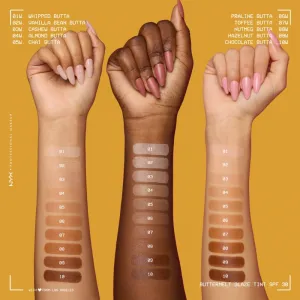 NYX Professional Makeup Buttermelt Glaze rozjasňujúci tónovací fluid SPF 30 odtieň 07 toffee Butta ml