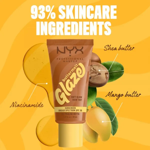 NYX Professional Makeup Buttermelt Glaze rozjasňujúci tónovací fluid SPF 30 odtieň 06 Praline Butta ml