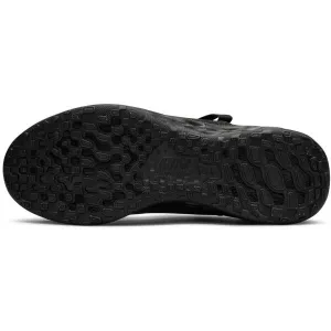 Nike REVOLUTION 6 FLYEASE Juniorksá bežecká obuv, čierna, veľkosť 35.5