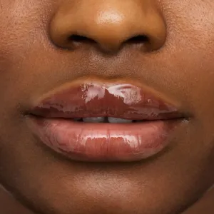 essence Hydra Kiss hydratačný olej na pery odtieň 08 Mocha Glow 4 ml
