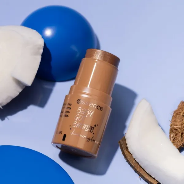 essence baby got bronze rozjasňujúci bronzer s trblietkami odtieň 10 Golden Hour 5.5 g