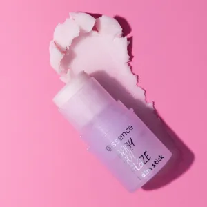 essence BABY GOT GLAZE rozjasňovač v tyčinke 4.5 g