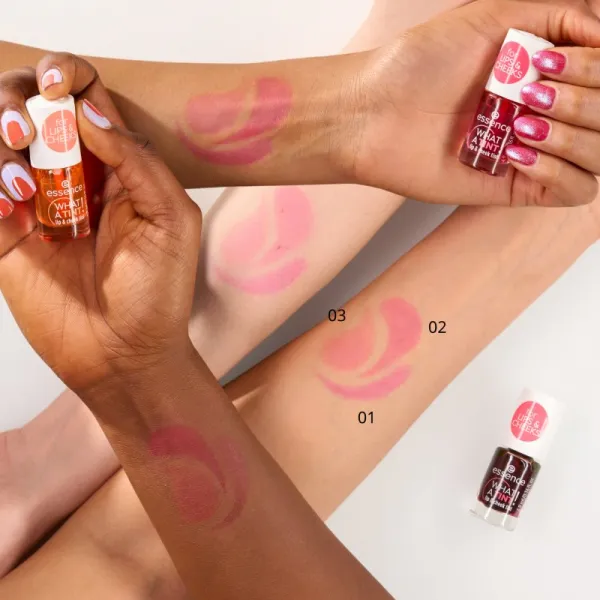 essence WHAT A TINT! tekutá lícenka a lesk na pery odtieň 02 Coral Sunset 4.9 ml