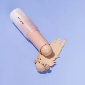 essence FOUNDATION Stick dlhotrvajúci make-up v tyčinke odtieň 50 10 g