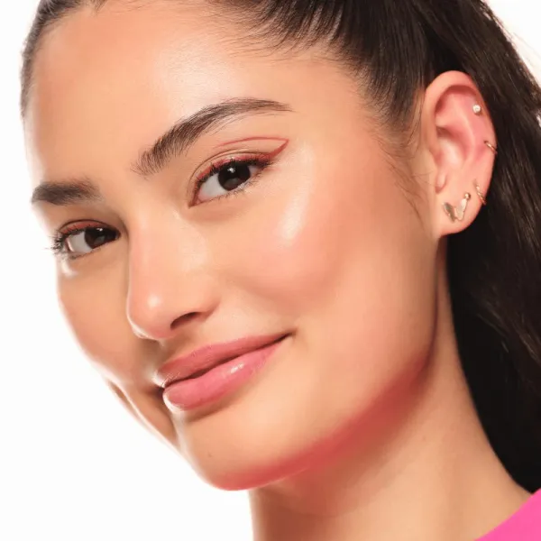 essence COLOUR it! tekuté linky na oči odtieň 04 Rusty Red 3 ml