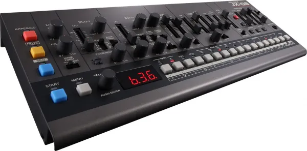 Roland JX-08 Syntetizátor