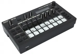 Roland MC-101