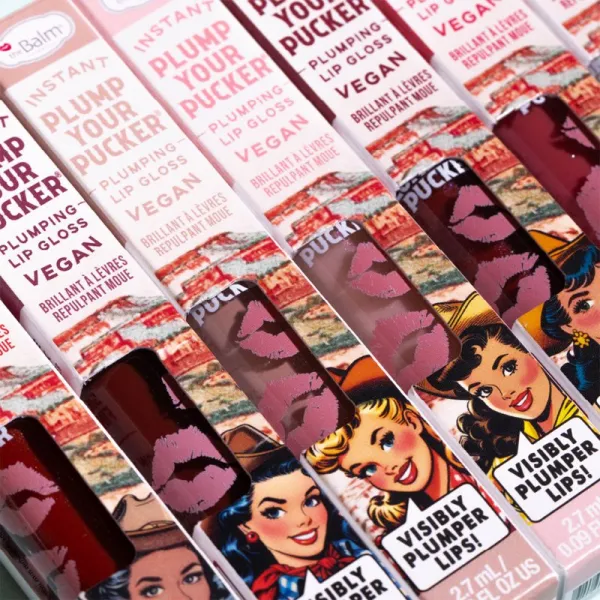 theBalm Plump Your Pucker Lip Gloss lesk na pery pre väčší objem odtieň Dilly Dally 2.7 ml