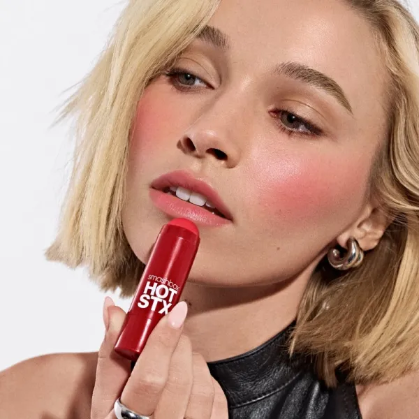 Smashbox POP LX Blush krémová lícenka v tyčinke odtieň Hi-Fi Heat 5 g