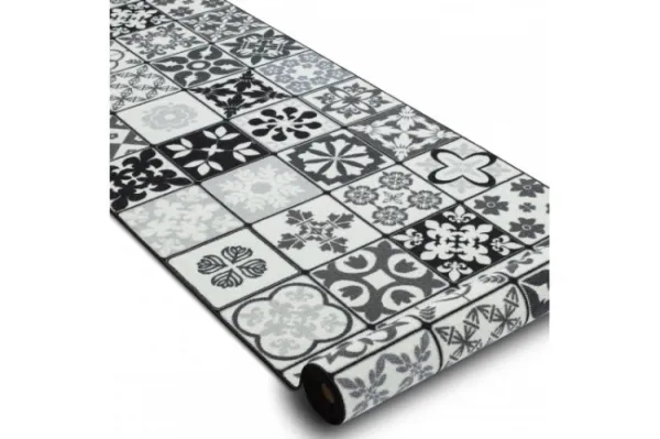Protišmykový behúň AZULEJO PATCHWORK lisabonský obklad - sivý / čierny