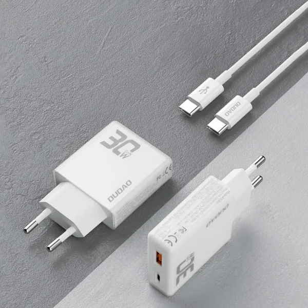 Dudao GaN nabíjačka 30W USB / USB-C + kábel USB-C - USB-C, A30EUT, biela