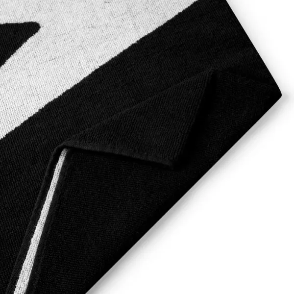 Speedo logo towel čierna