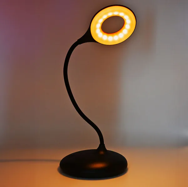 LED Lampička na čítanie bez modrej zložky Farba: Čierna