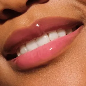 Catrice Glossin' Glow Tinted Lip Oil tónovací balzam na pery s hydratačným účinkom odtieň 070 Make A Move 4 ml