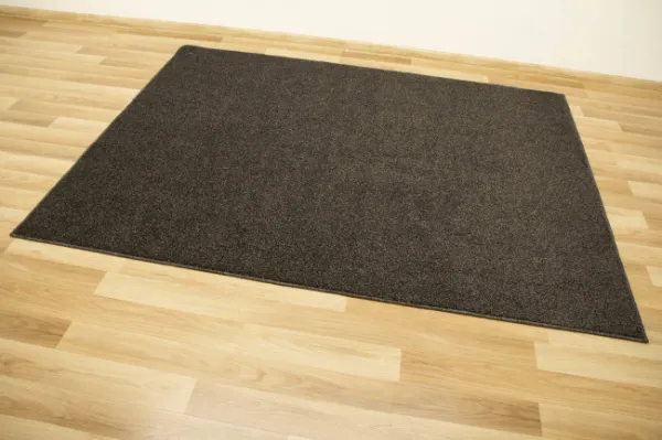 Koberec Alpha 78 Grafit čierny