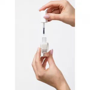 Notino Nail Care Strengthening Calcium Base Coat posilňujúci lak na nechty 10 ml