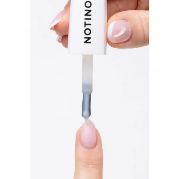 Notino Nail Care Strengthening Calcium Base Coat posilňujúci lak na nechty 10 ml