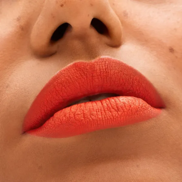 MAC Cosmetics Locked Kiss 24h Lipstick dlhotrvajúci rúž s matným efektom odtieň Renegade 1.8 g