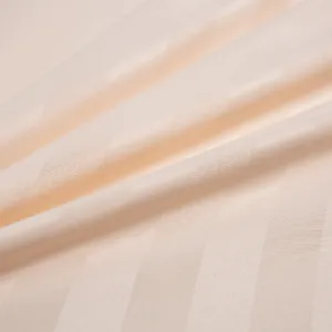 Hotelové obliečky z mikrovlákna JASMINE šampanské - prúžok 2 cm Rozmer obliečok: 70 x 90 cm | 140 x 220 cm