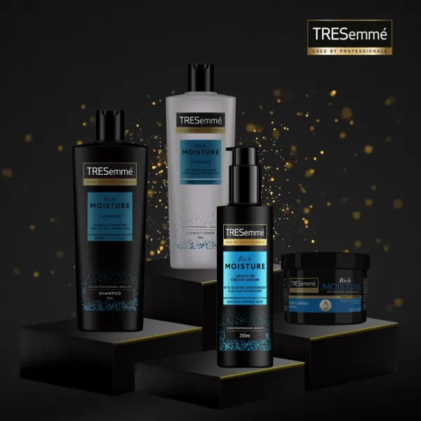 TRESemmé Rich Moisture Leave-In Serum krémové sérum pre hydratáciu a lesk 200 ml
