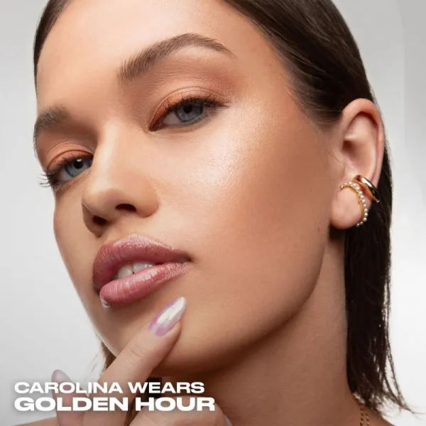 Urban Decay Face Bond tekutý rozjasňovač vodeodolný odtieň Golden Hour 30 ml