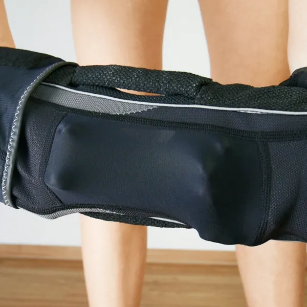 Mueller Hg80 Premium Hinged Knee Brace - Ortéza na koleno s kĺbom Veľkosť: M