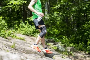 Mueller Hg80 Premium Hinged Knee Brace - Ortéza na koleno s kĺbom Veľkosť: M