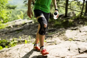 Mueller Hg80 Premium Hinged Knee Brace - Ortéza na koleno s kĺbom Veľkosť: M