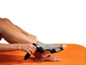Mueller Plantar Fasciitis Adjust-to Fit Foot Support, podpora nohy Veľkosť: S/M