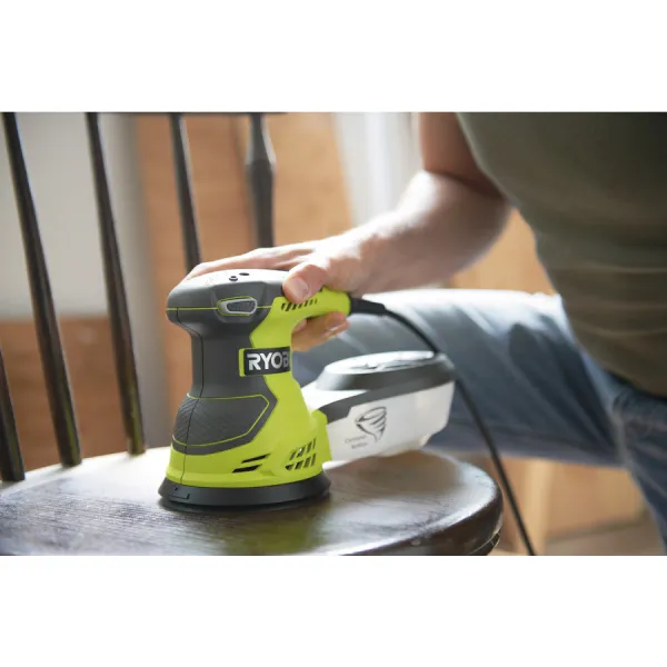 Excentrická brúska RYOBI ROS300A + 20 brúsnych papierov RY5133001142