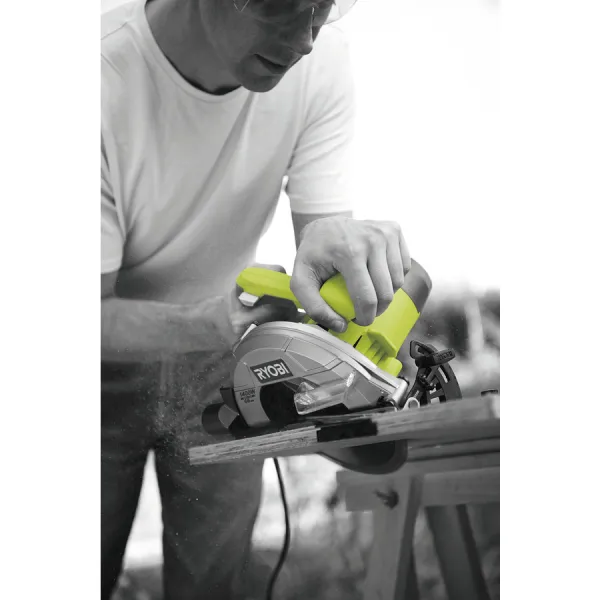 Okružná píla s laserom RYOBI RCS1400-G + puzdro RY5133002778