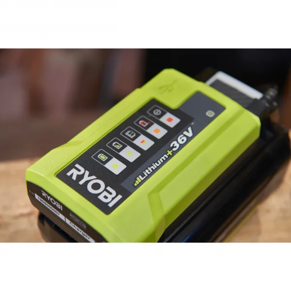RYOBI 36V MAX POWER Kompaktná nabíjačka 1.7 Amp/h RY36C17A