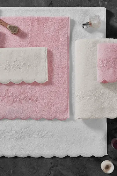 Soft Cotton Darčeková sada malých uterákov SILVIA, 3 ks