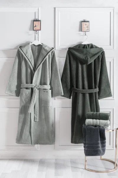 Soft Cotton Darčekové balenie županu, uteráku a osušky STRIPE