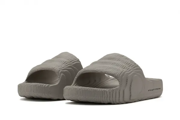 adidas Adilette 22 "Light Brown" (HQ4670)