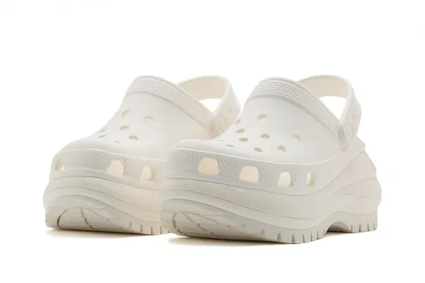 Crocs Classic Mega Crush Clog "White" (207988-WHITE)