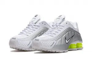 Nike Shox R4 Wmns "Metallic Silver Volt" (IB2994-104) (AR3565-102)
