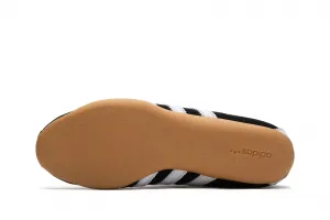 adidas Tokyo "Core Black Cloud White" (JI0183)
