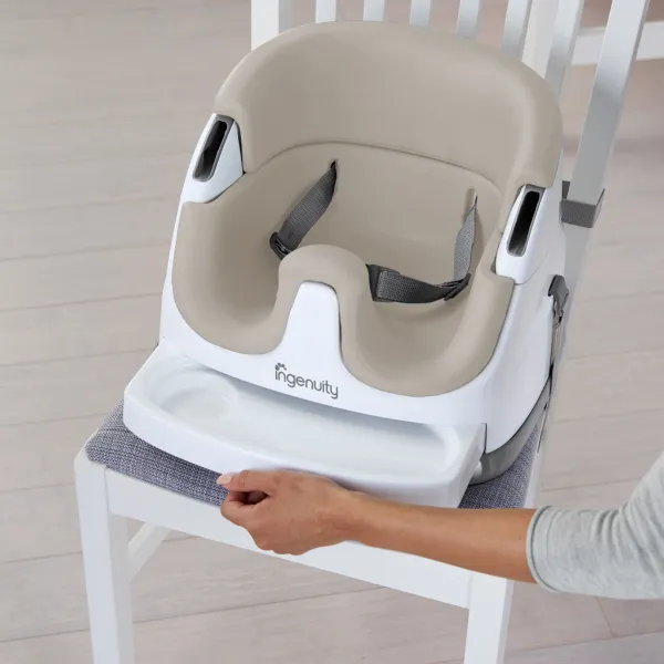 INGENUITY Podsedák na stoličku 2v1 Baby Base™ Peony 6m+ do 22kg