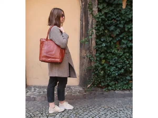 SAJO LALITA priestranná kabelka