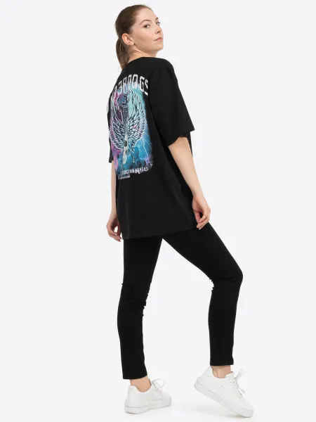 Tapout Men's t-shirt oversized