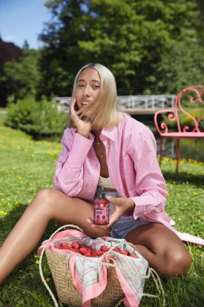 YVES ROCHER Malinový ocot pre lesklé vlasy 150 ml