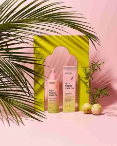 delhicious RICH ROOTS AMLA & ROSEMARY HAIR OIL hydratačný a upokojujúci olej pre suchú pokožku hlavy so sklonom k svrbeniu 100 ml