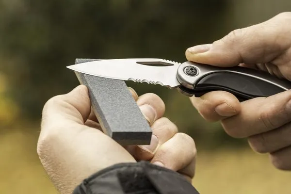 Brúska na nože SMITH´S 4" Dual Grit Sharpening Stone SM-50921, brúsny kameň - 2 v 1