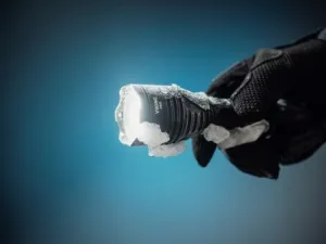 Svietidlo ručné LED ARMYTEK Viking Magnet USB Warm - nabíjateľné