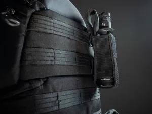Svietidlo ručné LED ARMYTEK Predator Pro Magnet USB Warm - nabíjateľné
