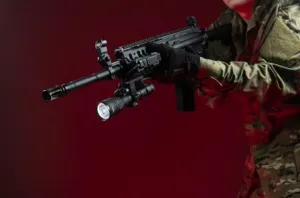 Svietidlo ručné LED ARMYTEK Viking Magnet USB Warm - nabíjateľné