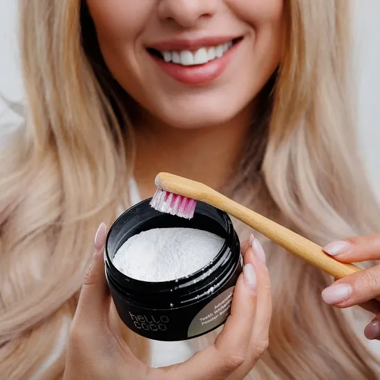 Prášok na bielenie zubov Powder Booster HELLO COCO 30g