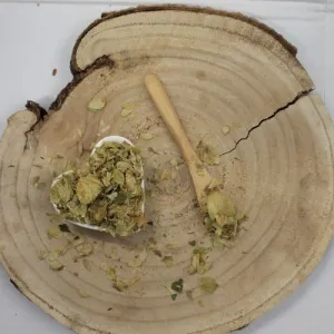Chmeľ obyčajný - šištice narezané - Humulus lupulus - Strobilus lupuli Emerosa 50 g