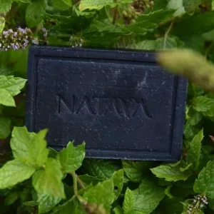Tuhé čistiace mydlo na tvár Aktívne uhlie NATAVA 100g